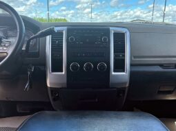 
										2012 RAM 1500 SLT full									
