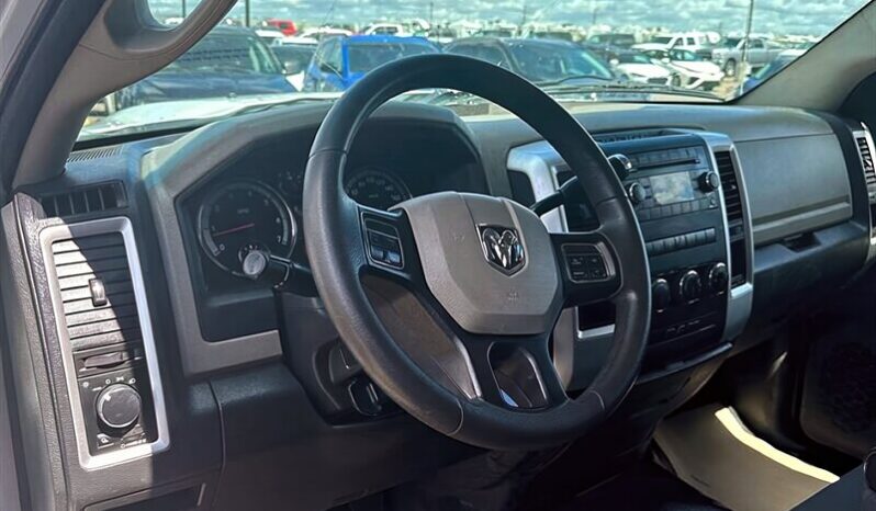 
								2012 RAM 1500 SLT full									