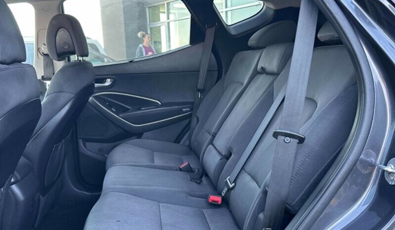 
								2018 Hyundai Santa Fe Sport Premium AWD full									