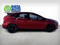 
										2018 Ford Focus SEL full									