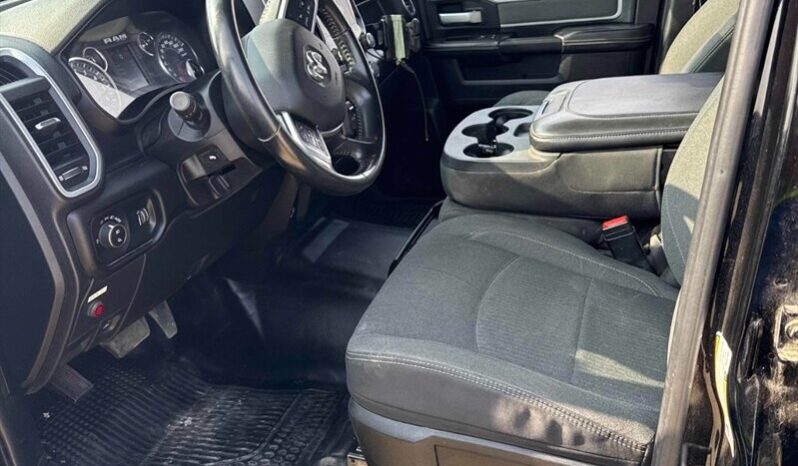 
								2021 RAM 3500 Big Horn 4×4 full									