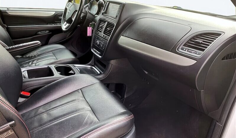 
								2019 Dodge Grand Caravan GT full									