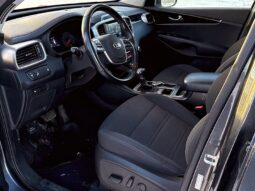 
										2020 Kia Sorento LX AWD full									