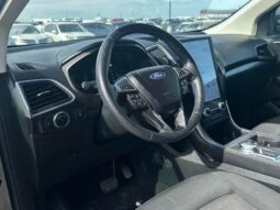 
										2023 Ford Edge SEL AWD full									