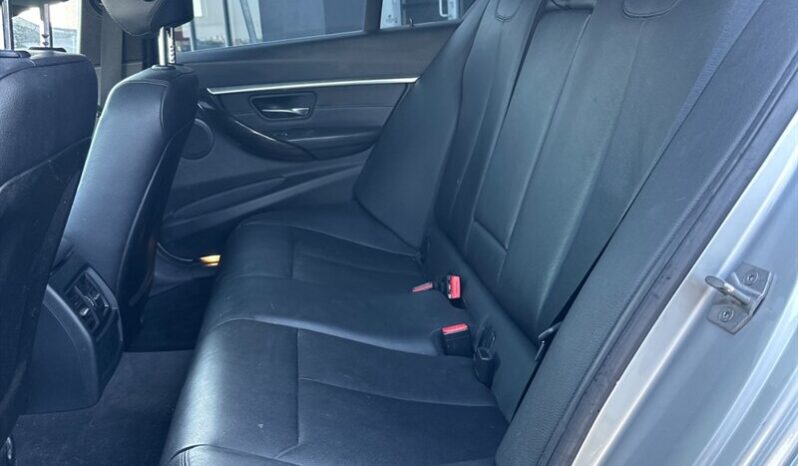 
								2016 BMW 3-Series 328i xDrive AWD full									