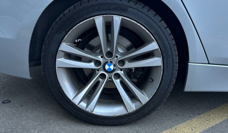 
								2016 BMW 3-Series 328i xDrive AWD full									