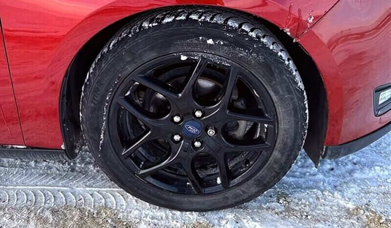 
								2018 Ford Focus SEL full									