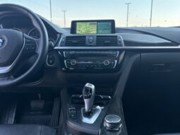 
										2016 BMW 3-Series 328i xDrive AWD full									