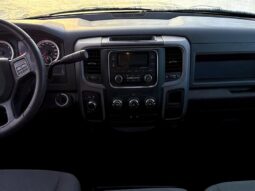 
										2017 RAM 1500 ST 4X4 full									