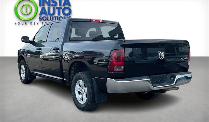 
								2017 RAM 1500 ST 4X4 full									