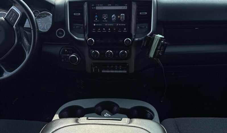 
								2021 RAM 3500 Big Horn 4×4 full									