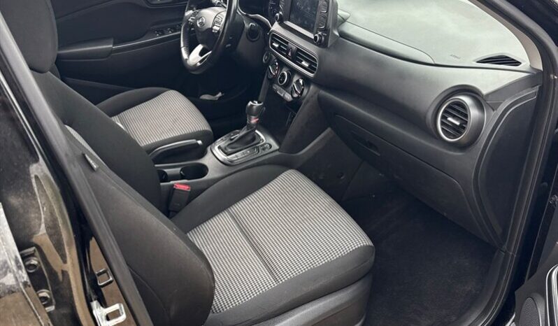 
								2020 Hyundai KONA Preferred AWD full									