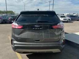 
										2023 Ford Edge SEL AWD full									