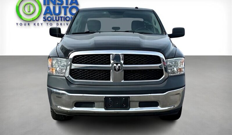 
								2017 RAM 1500 ST 4X4 full									