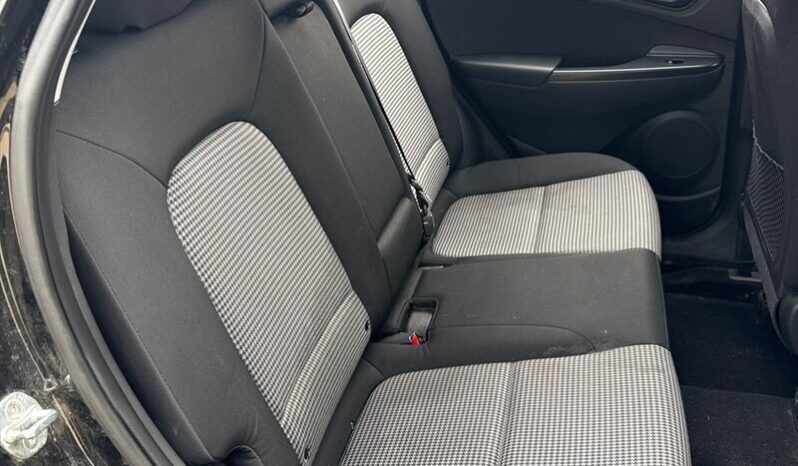 
								2020 Hyundai KONA Preferred AWD full									