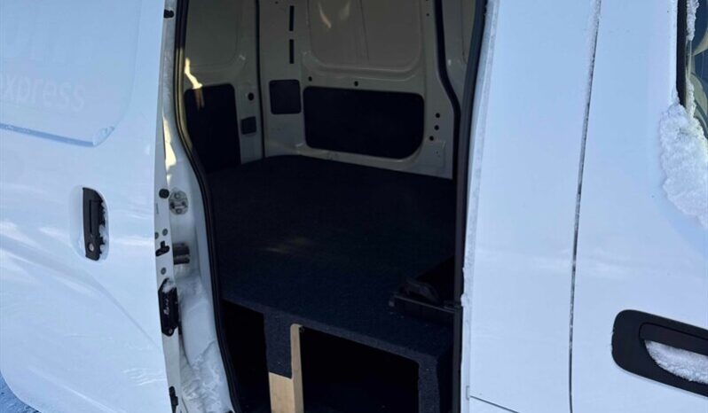 
								2018 Nissan NV200 S Compact Cargo full									