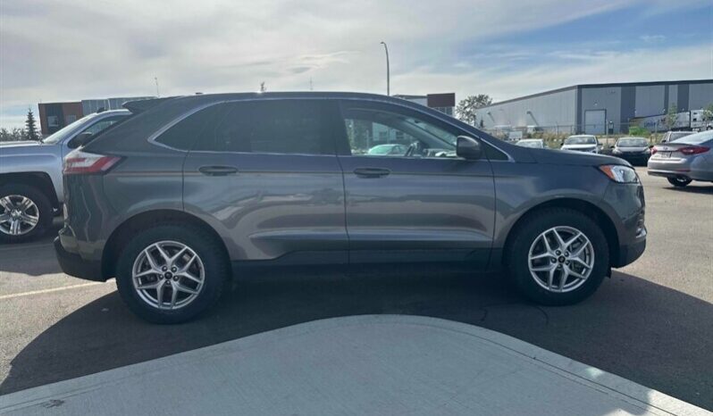 
								2023 Ford Edge SEL AWD full									